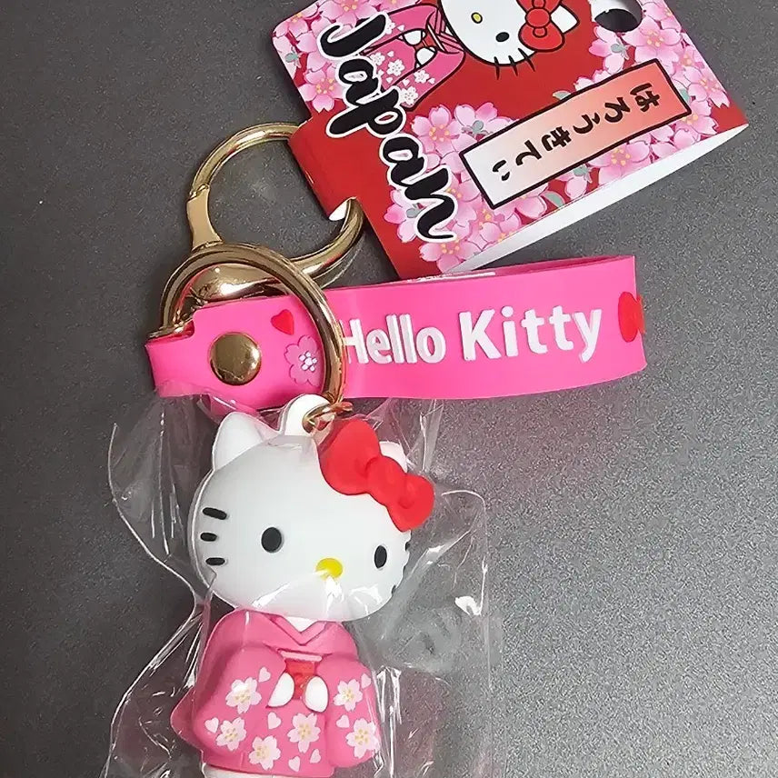 [BUNJANG] Sanrio Hello Kitty Japanese Kimono Keyring / 산리오 헬로키티 일본 기모노 키링