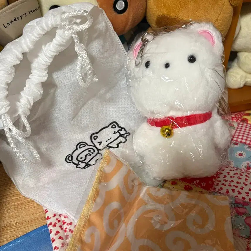 [BUNJANG] Hinakuu Cat Plush / 히나쿠우 고양이 인형