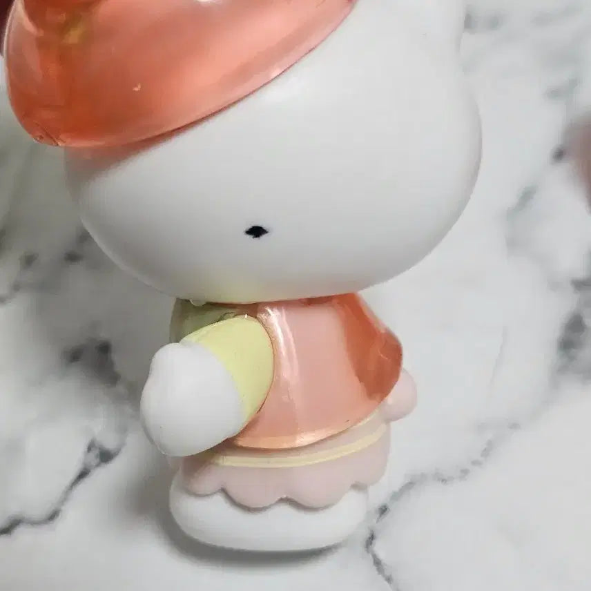 [BUNJANG] Sanrio Hello Kitty Figure / 산리오 헬로키티 피규어