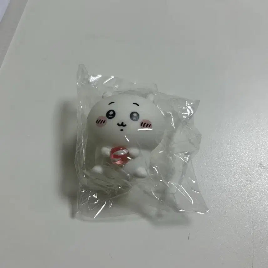 [BUNJANG] Chiikawa Soft Vinyl Puppet Series 2 Chiikawa / 치이카와 소프비 퍼펫 2탄 치이카와