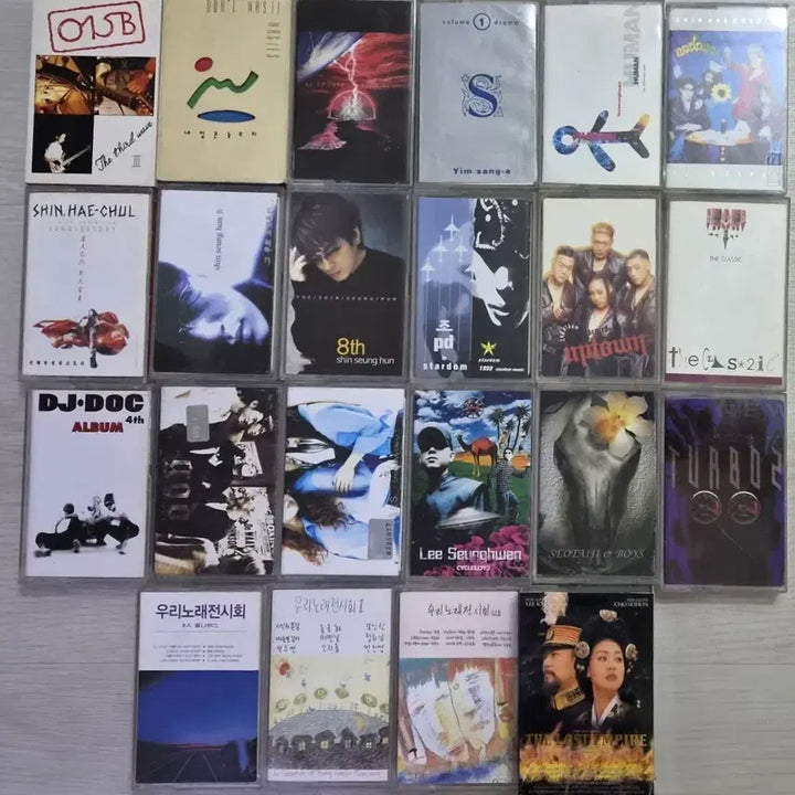 [BUNJANG] K-Pop Cassette Tape Bundle Set (Unsealed) / 가요 카세트테이프 22장 (개봉 카세트테이프)