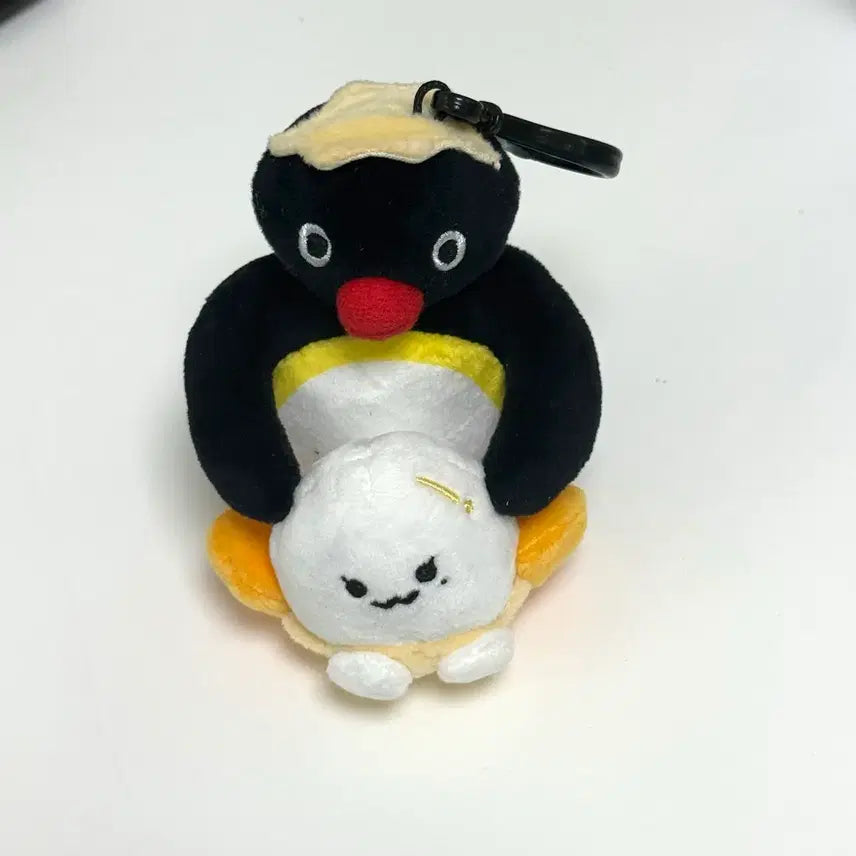 [BUNJANG] Tengu Pingu Hug Version Plush Keychain / 탱그 핑구 인형 키링 (허그 버전)