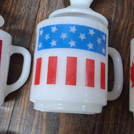 [BUNJANG] Vintage Milk Glass Mugs / 빈티지 밀크 글라스 머그