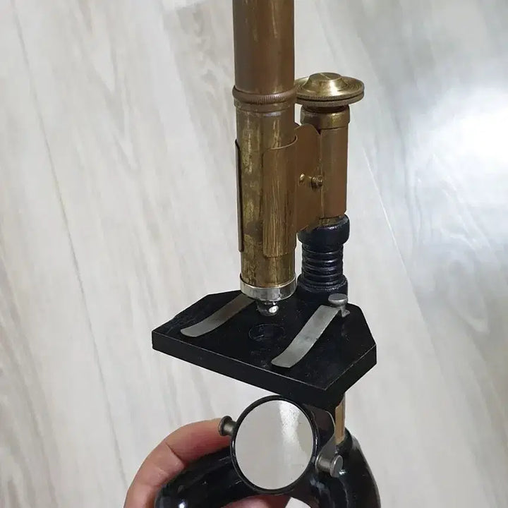 [BUNJANG] Early 20th Century Japanese Microscope / 20세기초 100년전 일본현미경전시 및 장식용으로 판매 합니다관측도 가능합니다ㅎㅇ ㄹ본