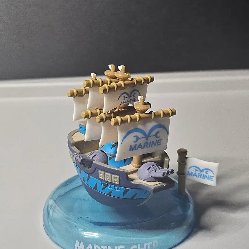 [BUNJANG] One Piece Yurukore Shaking Navy Ship Figure (No Box) / 원피스 유라코레 흔들흔들 해군선 피규어 (박스없음)