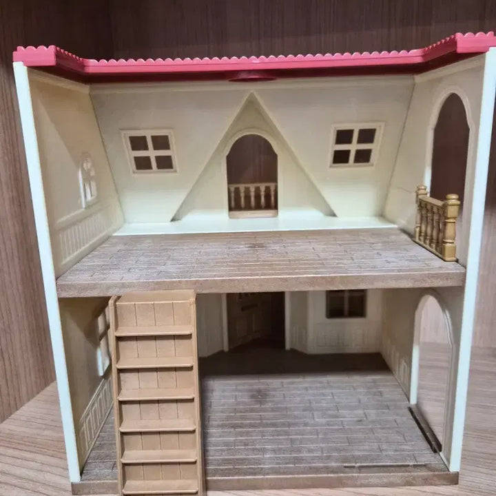 [BUNJANG] Sylvanian Families Two-Story House / 실바니안 이층집