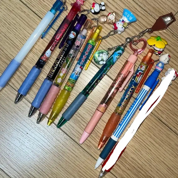 [BUNJANG] Vintage Kitty Pen/Mechanical Pencil Bundle / 일괄)고전키티펜/고전키티샤프/눈토끼/알프스물방울/간호사/불상키티/키티알맹이