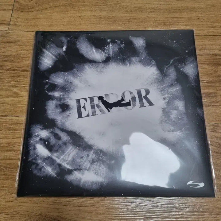 [BUNJANG] Lee Chanhyuk ERROR LP (Sealed) / 이찬혁 에러 lp 미개봉