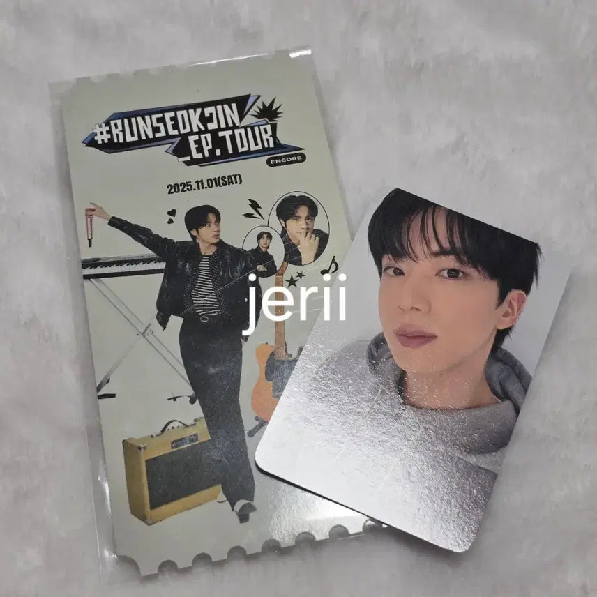 [BUNJANG] BTS Jin Run Jin Amazon Photocard / 방탄소년단 진 런석진 아미존 포카