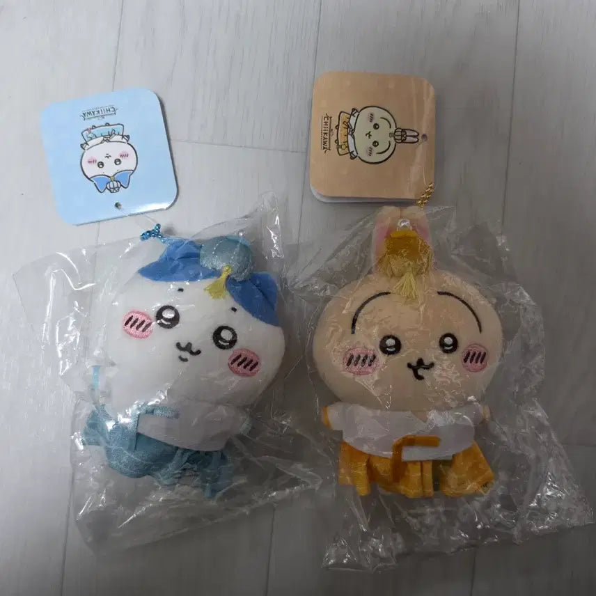 [BUNJANG] Chiikawa Usagi Hachiwara Hanbok Bundle Set / 치이카와 한복 우사기 한복 하치와레 일괄