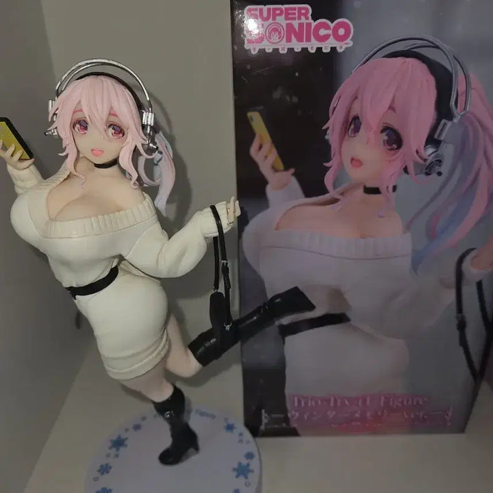 [BUNJANG] Super Sonico Winter Memory Figure / 슈퍼소니코 윈터 메모리 피규어