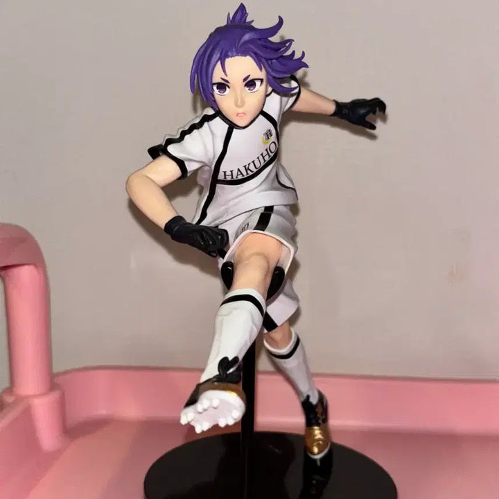 [BUNJANG] Blue Lock Isagi Yoichi &amp; Nagi Seishiro Figure / 블루록 이사기 요이치 나기 세이시로 피규어