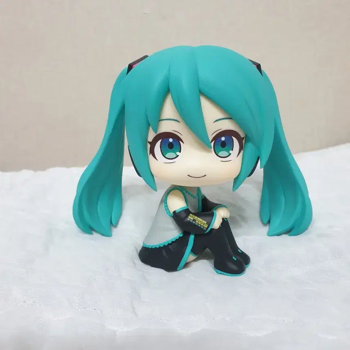 [BUNJANG] Vocaloid Hatsune Miku Look Up Figure / 보컬로이드 하츠네 미쿠 룩업 피규어