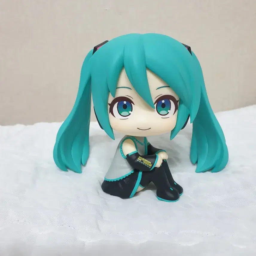 [BUNJANG] Vocaloid Hatsune Miku Look Up Figure / 보컬로이드 하츠네 미쿠 룩업 피규어