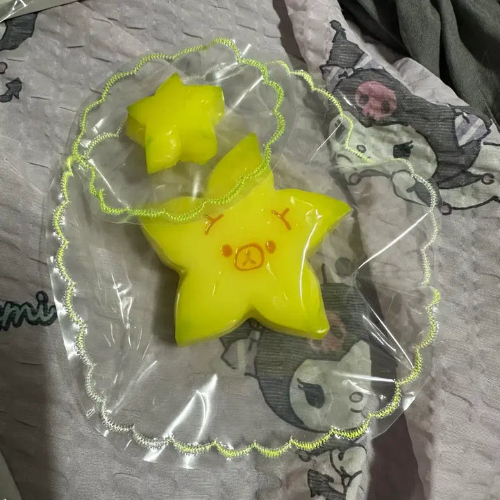 [BUNJANG] Starfruit Kuma Squishy Set (Large &amp; Small) / 새상품 스타후르츠 쿠마 말랑이