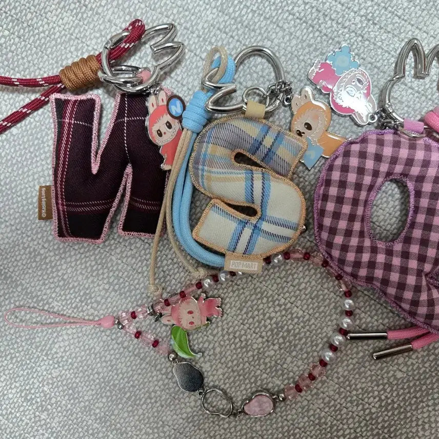 [BUNJANG] Labubu Figure and Keyring Bundle Set / 라부부 피규어 및 키링 일괄 판매합니다