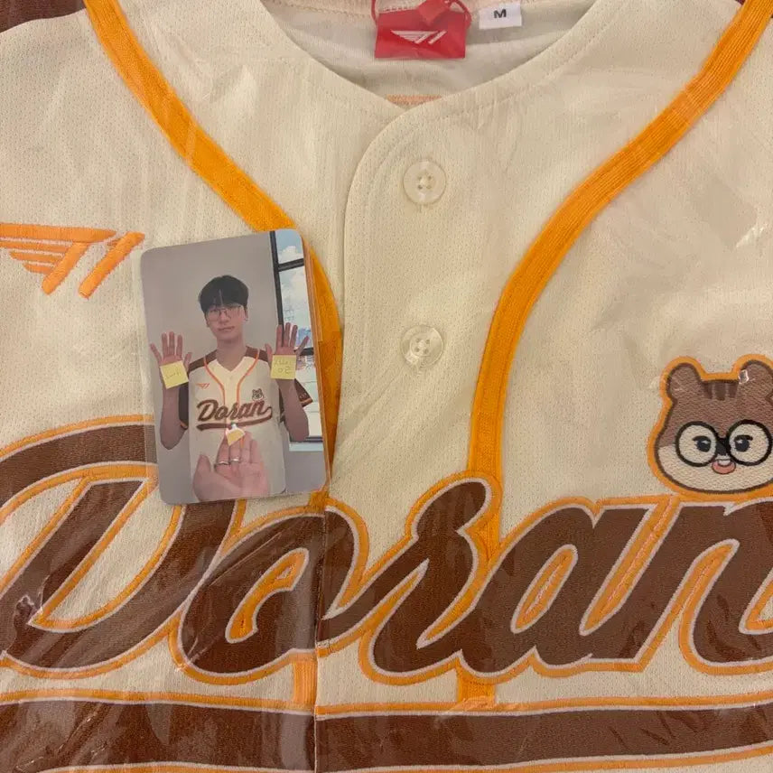 [BUNJANG] Doran Baseball Uniform M + Photocard / 도란 야구유니폼 M+포카
