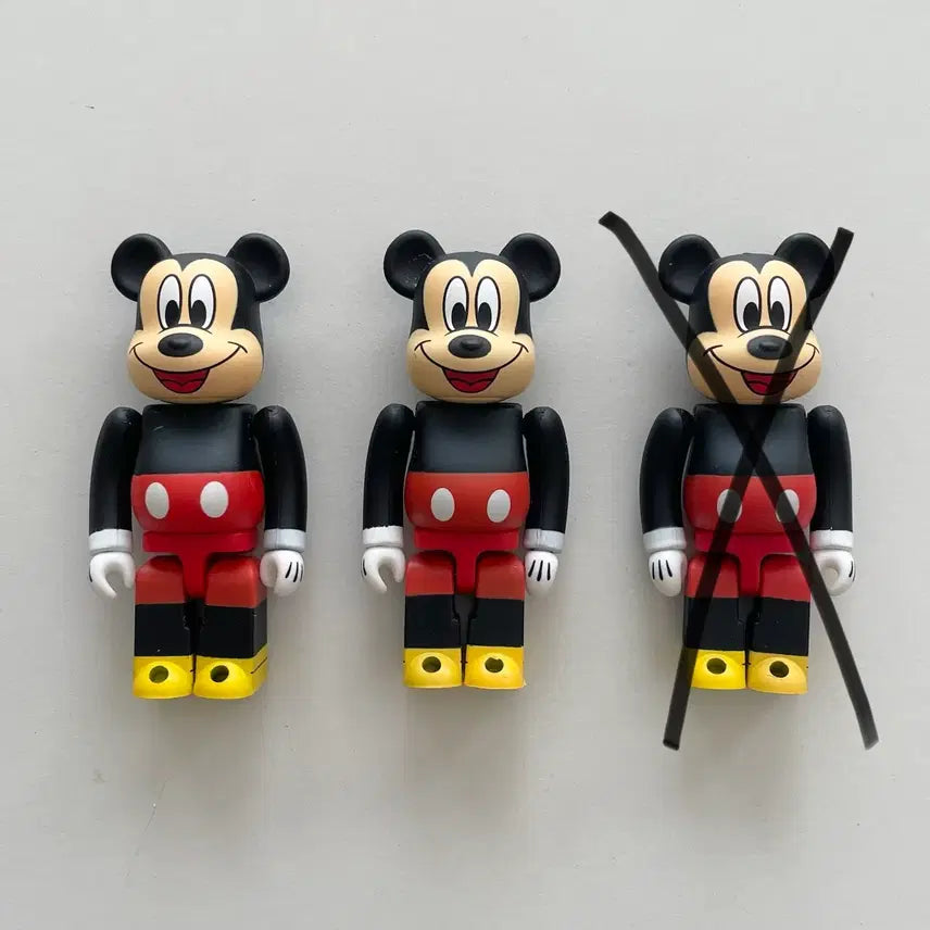 [BUNJANG] Bearbrick 17th Series Mickey Mouse Matte Finish / 베어브릭 17탄 미키마우스