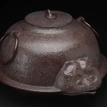 [BUNJANG] Raccoon Tea Kettle Large Size / 너구리 차솥미사용가로 32.5cm  깊이 31cm  높이 21.5cm무게 7.5kg판매가 60만.무료배송