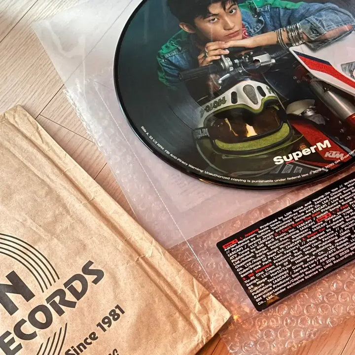 [BUNJANG] SuperM Mark Jopping LP / SuperM 슈퍼엠 Jopping 엘피 LP 마크 이마크