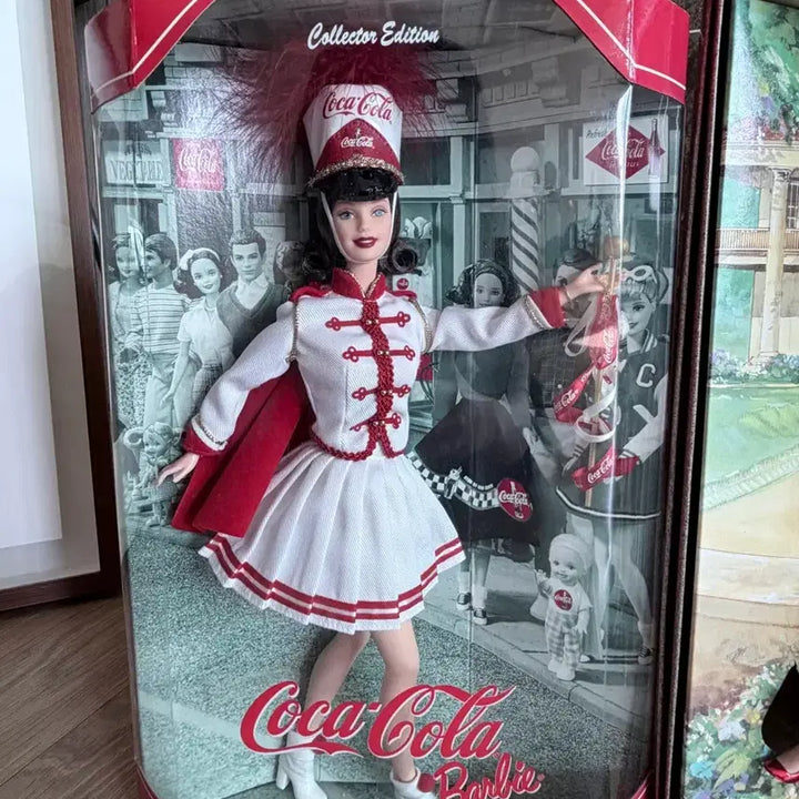 [BUNJANG] Coca-Cola Barbie Doll 4-Piece Bundle Set / 코카콜라 바비인형 4종 일괄판매