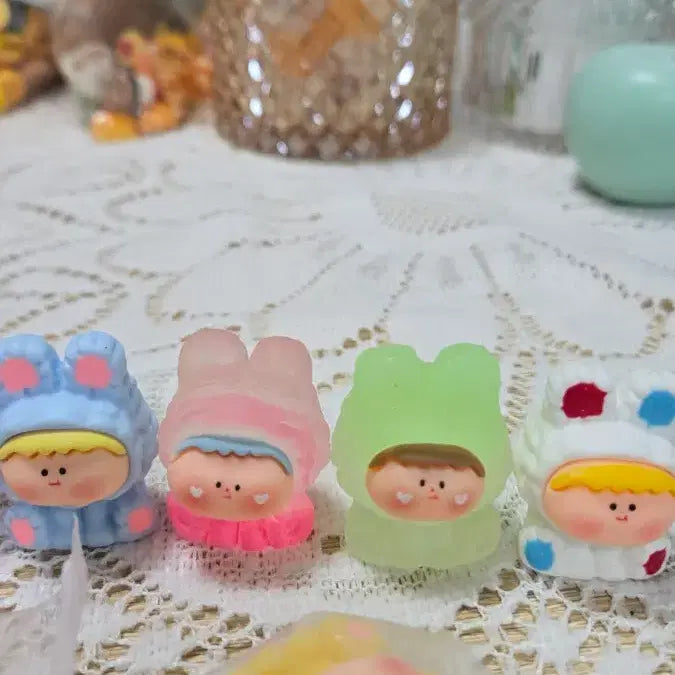 [BUNJANG] Cute Rabbit Pajama Style Figures (Set of 2) / AMLLS 스타일 귀여운 토끼동물 잠옷 피규어 2개 1000원