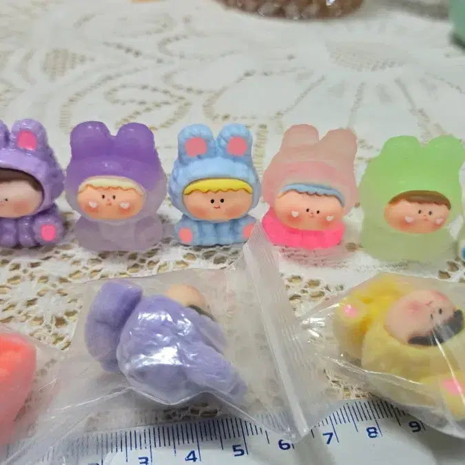 [BUNJANG] Cute Rabbit Pajama Style Figures (Set of 2) / AMLLS 스타일 귀여운 토끼동물 잠옷 피규어 2개 1000원