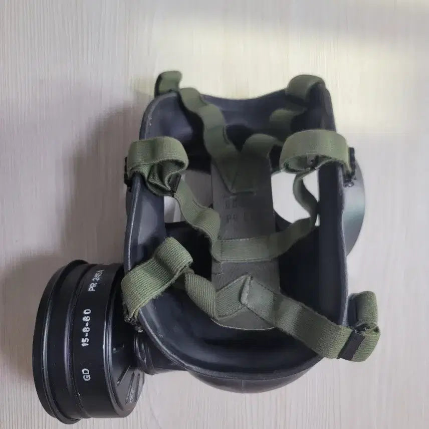 [BUNJANG] British S6 Gas Mask / 영국 S6 방독면