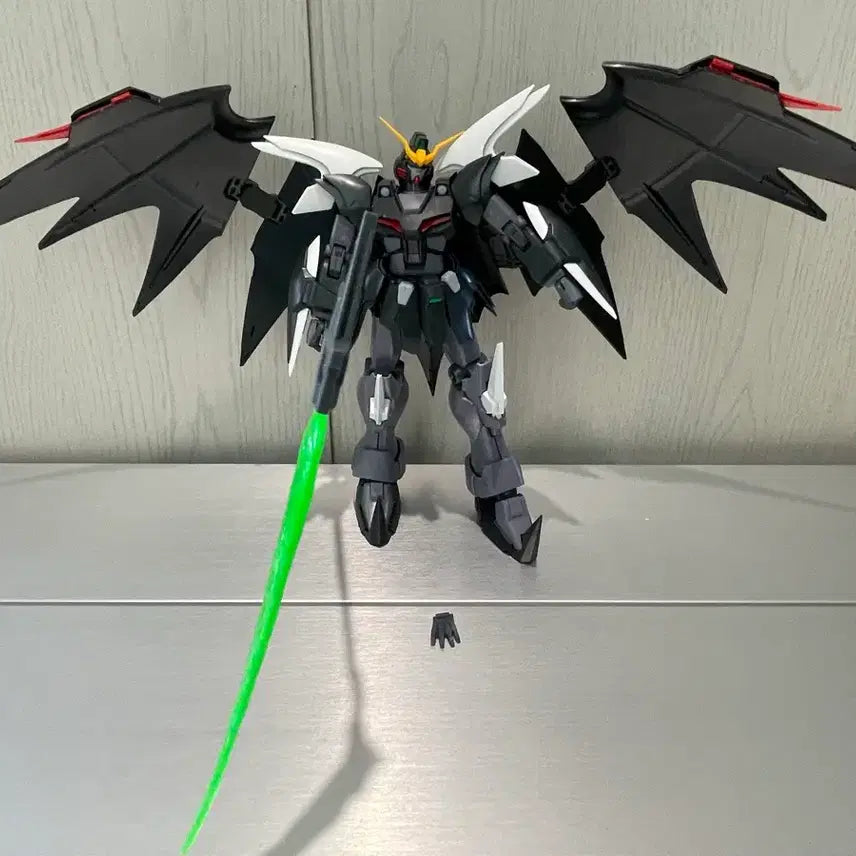 [BUNJANG] Gundam MG Deathscythe Hell (EW) Model Kit / 건담 mg 데스사이즈 헬(ew)