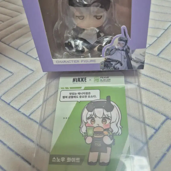 [BUNJANG] Goddess of Victory: NIKKE Snow White Bundle Set / 승리의 여신 니케 스노우 화이트 일괄 팝니다.