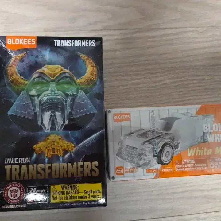 [BUNJANG] Blockis Transformer Unicron &amp; Wheel White Model Bundle Set / 일괄)블로키스 트랜스포머 유니크론 / 휠 화이트 모델