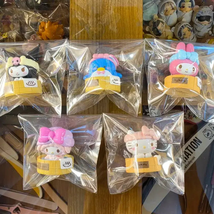 [BUNJANG] Sanrio Hot Spring Figures Bundle Set / 산리오 온천피규어(일괄)