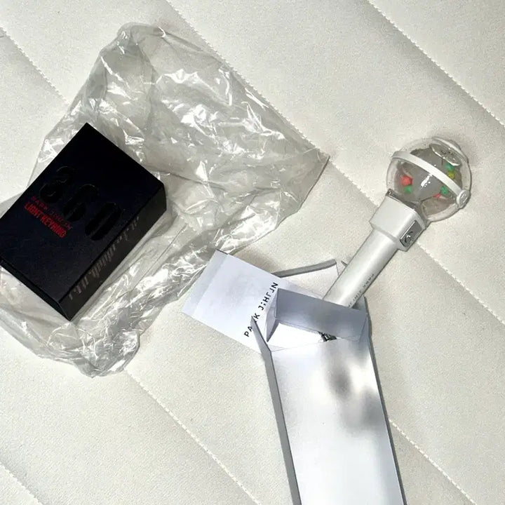 [BUNJANG] Park Jihoon Mini Lightstick Keychain (Sealed) / 박지훈 미니뽑봉(미니응원봉키링) 미개봉 새상품(인쇄오류x) 양도