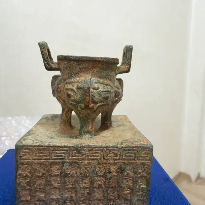 [BUNJANG] Bronze Ancient Artifact Desktop Ornament / 청동 고대 유물 탁상 장식품