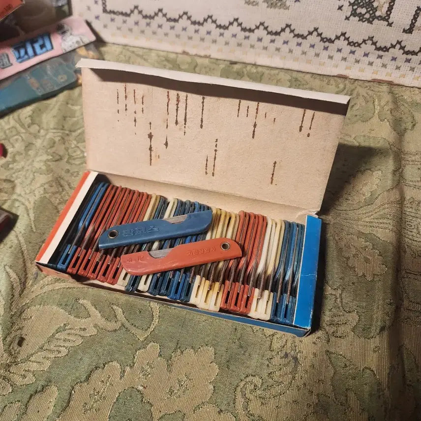 [BUNJANG] Kirin Industries 1980s-1990s Mammoth Student Knife / 1980년90년대 기린산업사에서 제조한 옛날 맘모스 학생용 칼 입니다