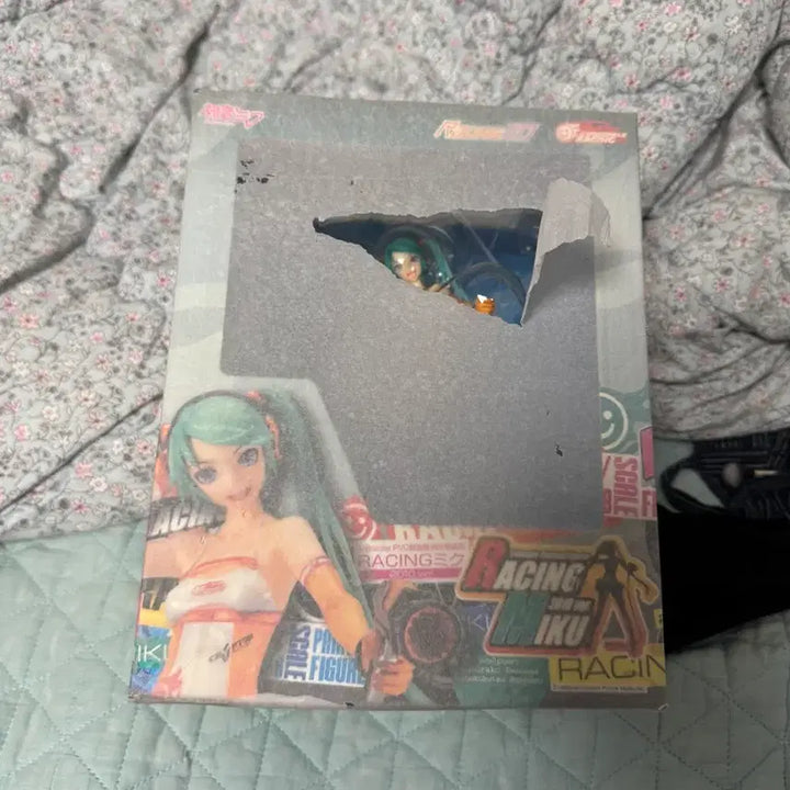 [BUNJANG] Racing Miku 2010 Version Figure / 레이싱 미쿠 2010년판