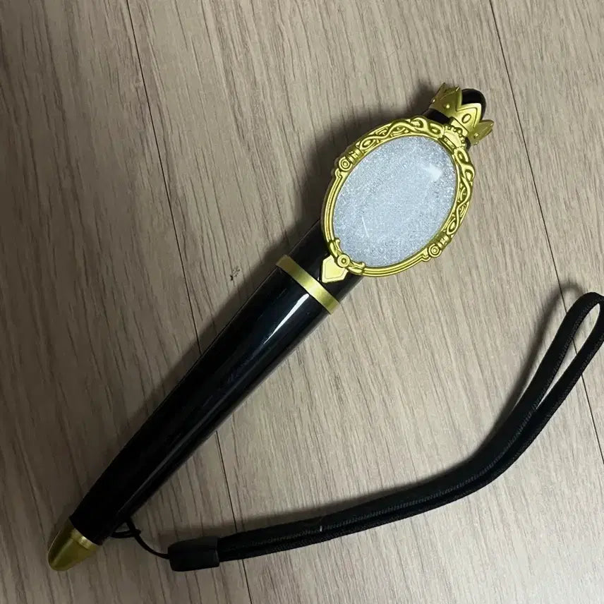 [BUNJANG] Twisted Wonderland Magical Penlight / 트위스테 매지컬 펜라이트 판매