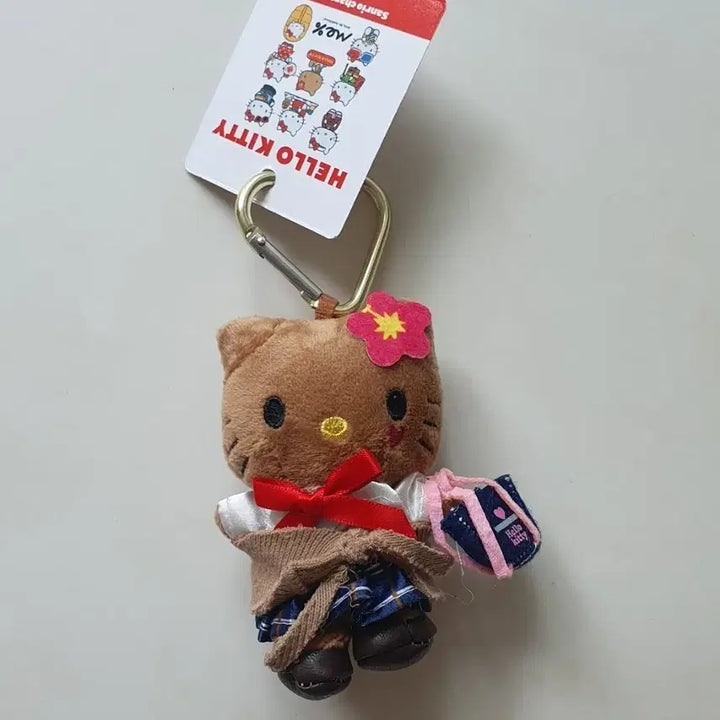 [BUNJANG] Hello Kitty Tanning Powder Doll Keyring / 헬로키티 태닝 가루 인형 키링 새상품