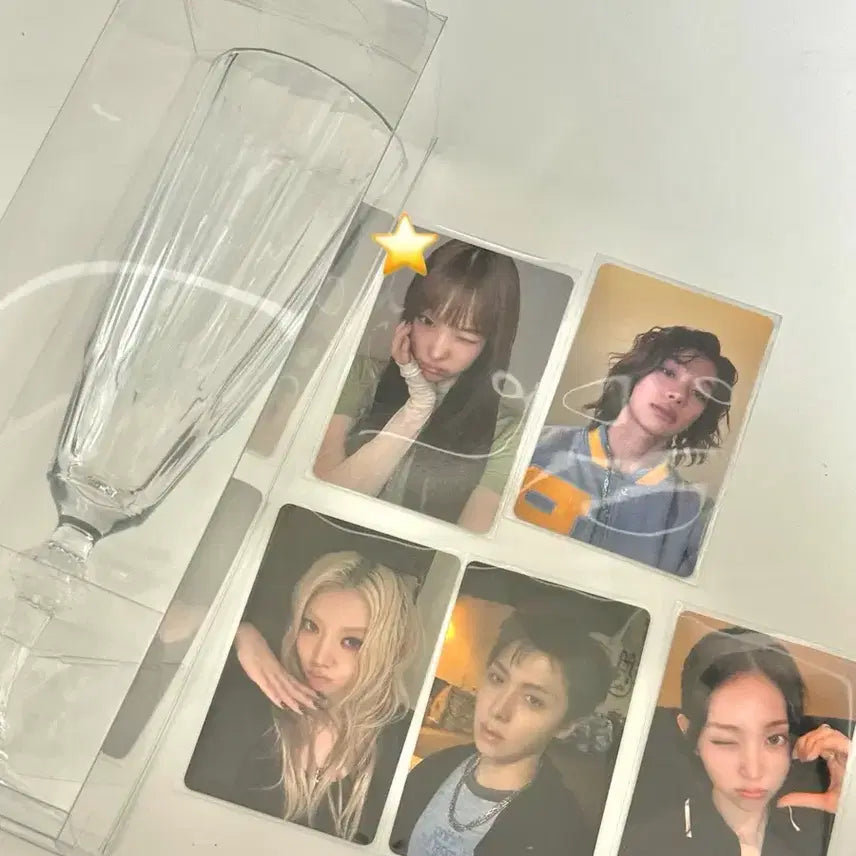 [BUNJANG] Crush Official Photocard + Champagne Glass Bundle Set / 올데프 크러쉬 공방 역조공 포카 + 샴페인잔 일괄