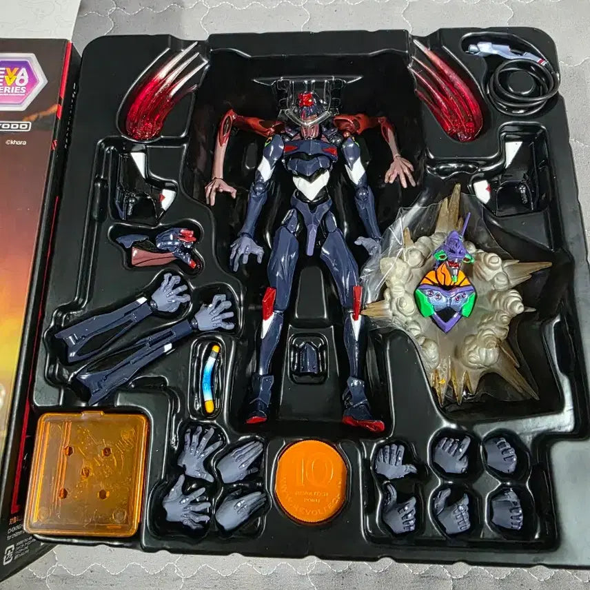[BUNJANG] Revoltech Evangelion Unit 02 &amp; Unit 03 Bundle / 리볼텍 에반게리온 2호기, 3호기 일괄 팝니다