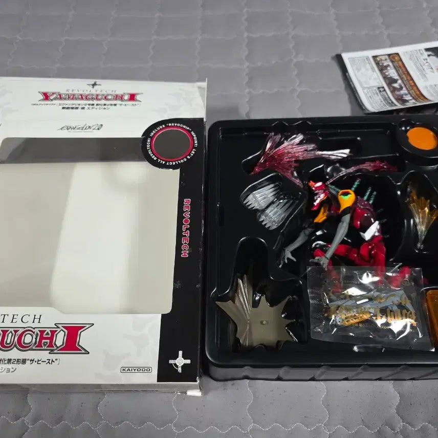 [BUNJANG] Revoltech Evangelion Unit 02 &amp; Unit 03 Bundle / 리볼텍 에반게리온 2호기, 3호기 일괄 팝니다