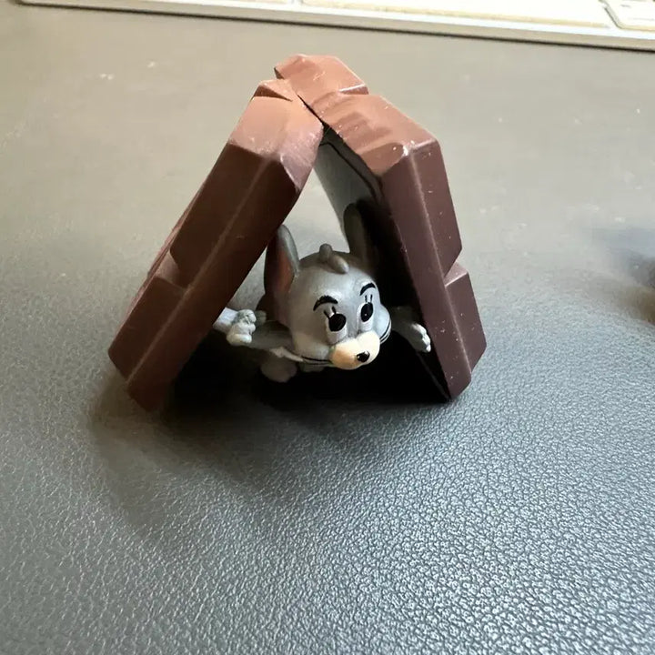 [BUNJANG] Tom and Jerry Gacha Figures Set / 톰과 제리 가챠 2개