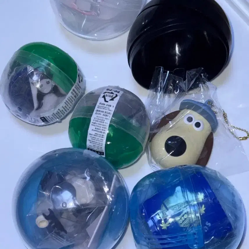 [BUNJANG] Gacha Capsule Toys Bundle Set / 가챠 6개 일괄