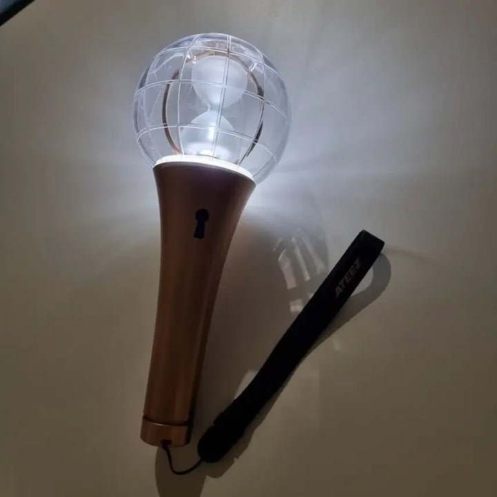 [BUNJANG] ATEEZ Lightiny Ver.2 Official Lightstick / 라이티니