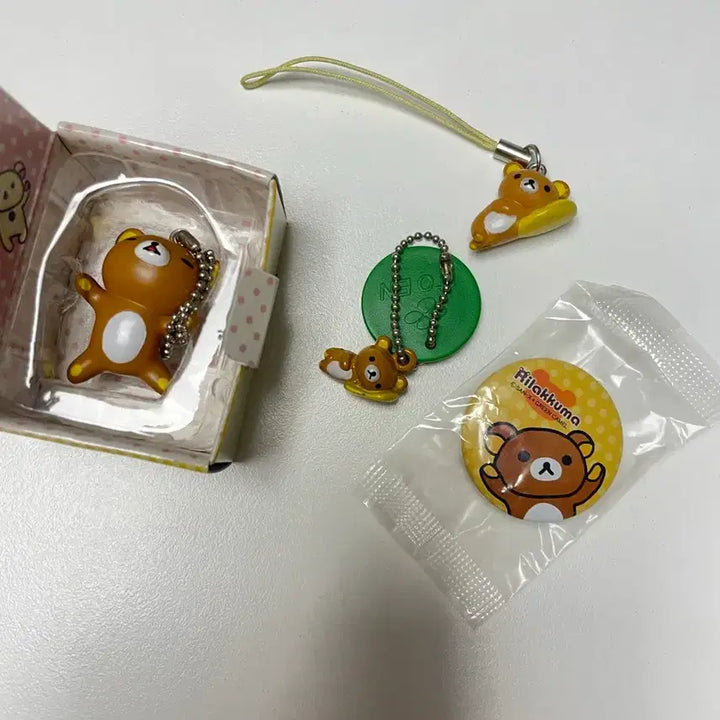 [BUNJANG] Rilakkuma Strap / Badge Set / 리락쿠마 스트랩 / 뱃지