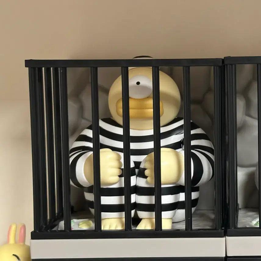 [BUNJANG] Chiikawa Prison Figure / 치이카와 감옥 프리즌 피규어 오데