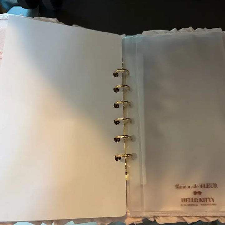 [BUNJANG] Maison de FLEUR Kitty Quilted Binder / 메종드 플뢰르 키티 바인더