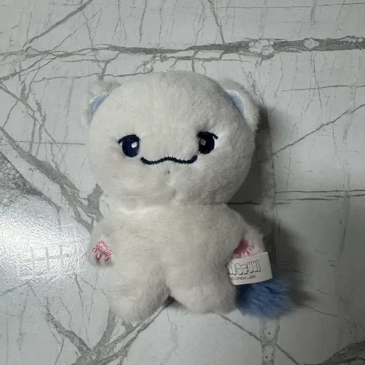 [BUNJANG] TWS Shinyu "Shinyu" Plush / 투어스 신유 인형 시뉴삐