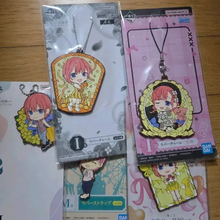 [BUNJANG] The Quintessential Quintuplets Ichika Rubber Strap/Charm Set (6 Types) / 오등분의신부 5등분의신부 이치카 러버스트랩/러버참 6종 세트