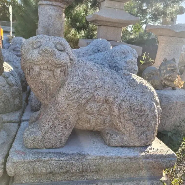 [BUNJANG] Haechi Stone Statues (Pair) / 해태 돌해태